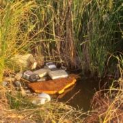 Cuatro asociaciones denuncian vertido de residuos en el cauce del río Guadaíra