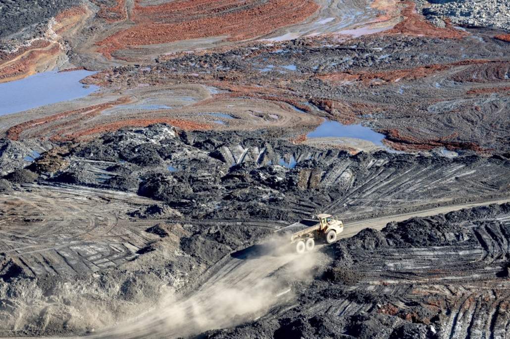 Artículo sobre el papel de los y las profesionales en los proyectos mineros en Andalucía